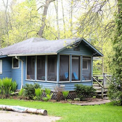 East Shorewood Cottages – Spruce