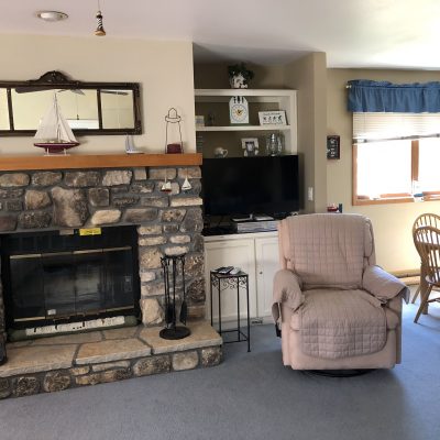 Orchard Condo Bldg 3 (unit #5) In Uptown Sister Bay - Lundquist Realty