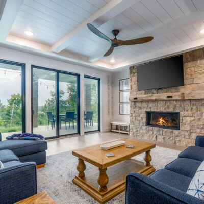 Shore View 102