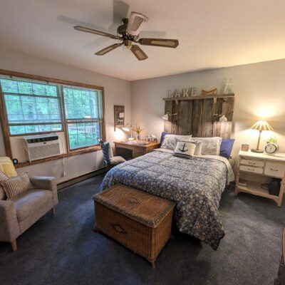 Skogland Condo # 1 – Lovely nautical furnishings and linens included!