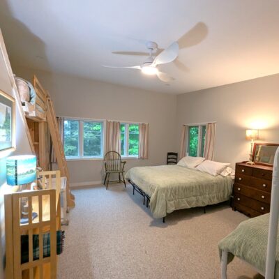 Haynes Sand Lakefront Cottage