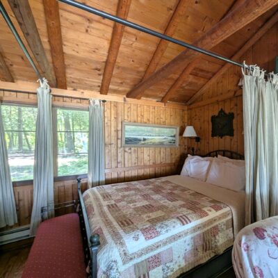 Whispering Pines Romantic Lakefront Cabin