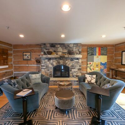 Camp Door-Beautiful Waterfront Home