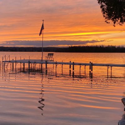 Kangaroo Lake – Sunset Shores Resort – 6 Cottages to Rent Together or Individually